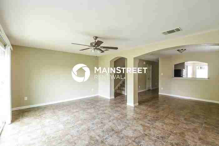 10830 Indigo Crk - Photo 2 of 17