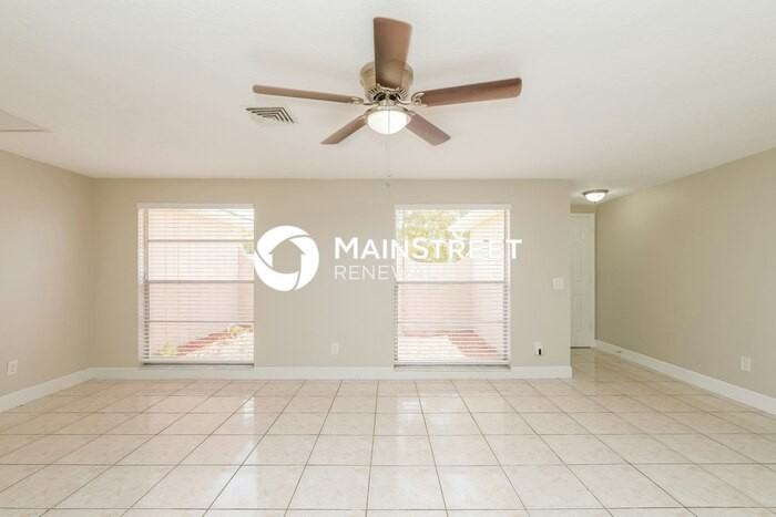 6215 Westport Dr - Photo 6 of 16