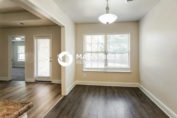 223 Black Creek Trl - Photo 5 of 16