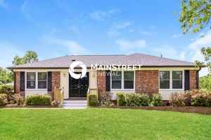 featured image of 1405 Wayside Dr