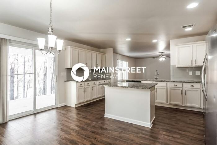 224 Polo Field Way - Photo 5 of 17