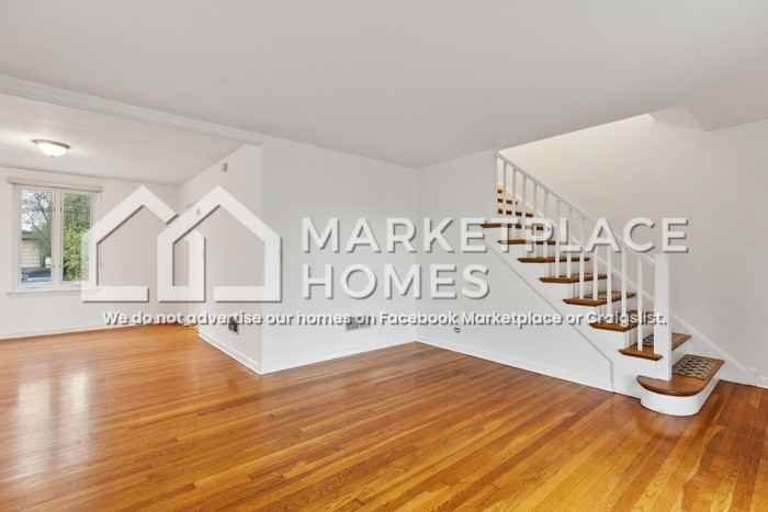 706 Broadview Ave - Photo 4 of 23