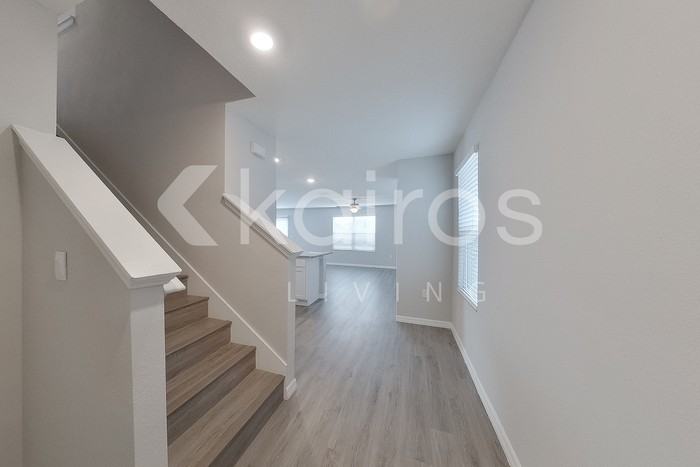 8624 Sw 44th Ct - Photo 2 of 38