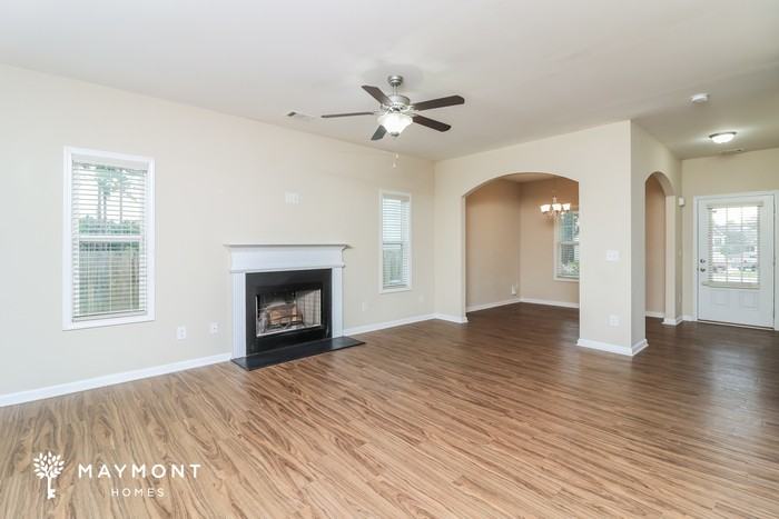 705 Azalea Pt - Photo 6 of 15