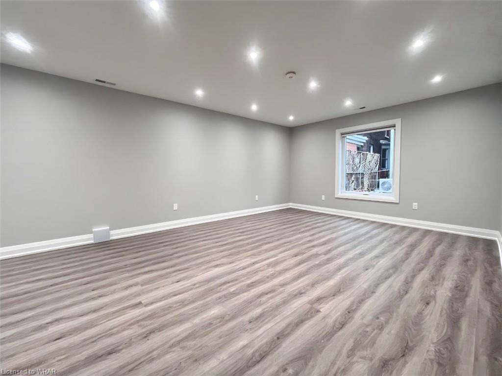 146 Bartlett Ave - Photo 5 of 28