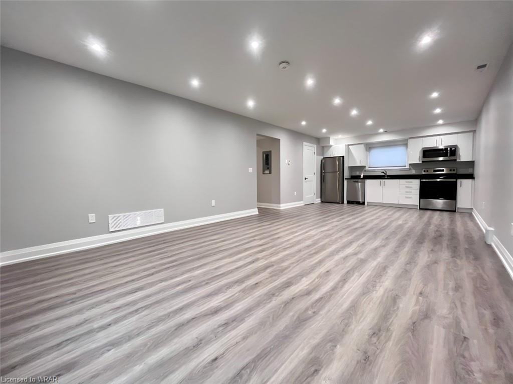 146 Bartlett Ave - Photo 7 of 28