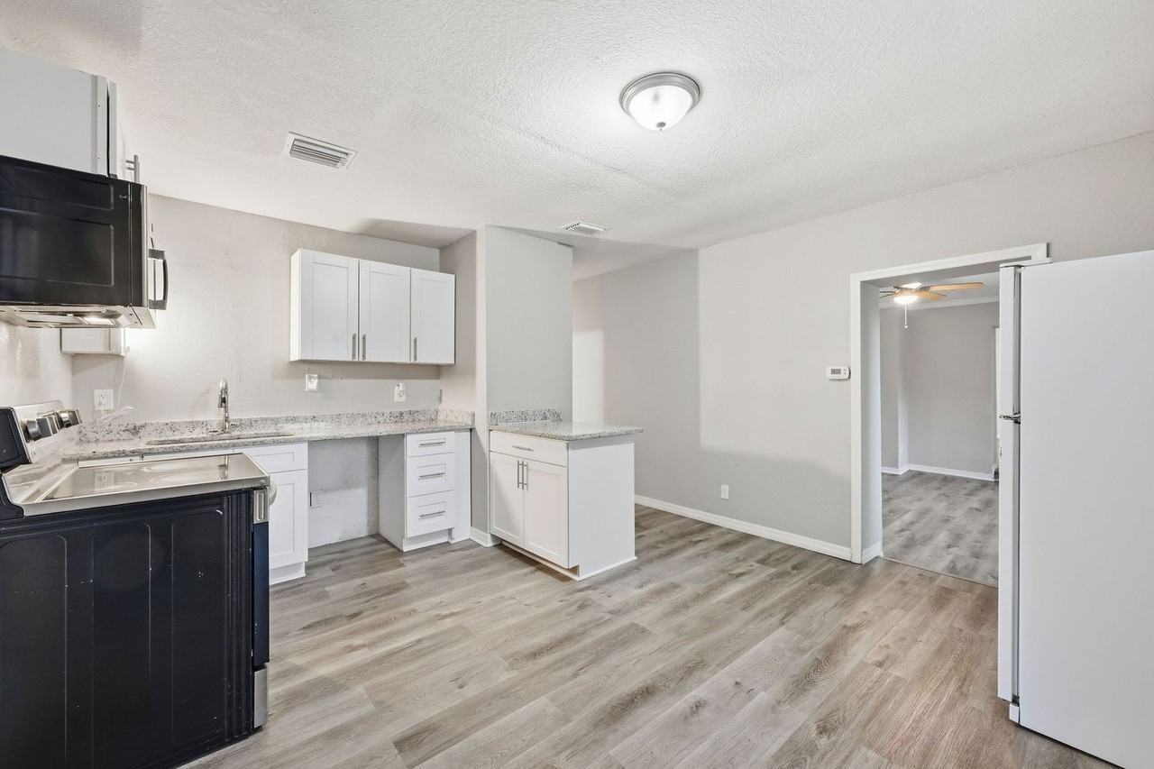 4154 Trout River Blvd #2 - Photo 4 of 13