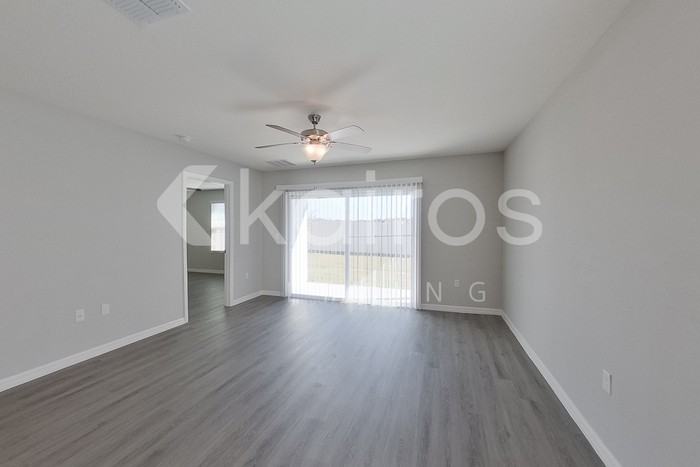 8661 Sw 43rd Ter - Photo 5 of 25