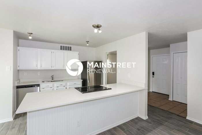 603 Woodcrest Way - Photo 6 of 18