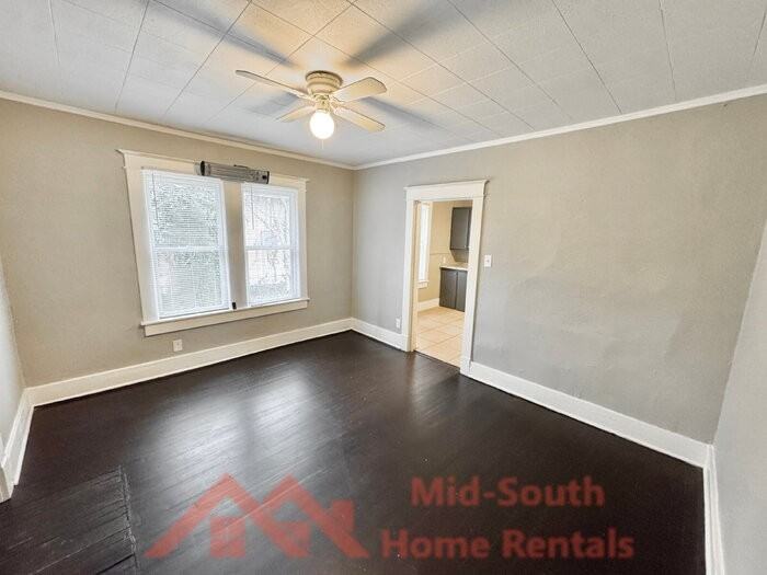 3338 Coleman Ave - Photo 6 of 27