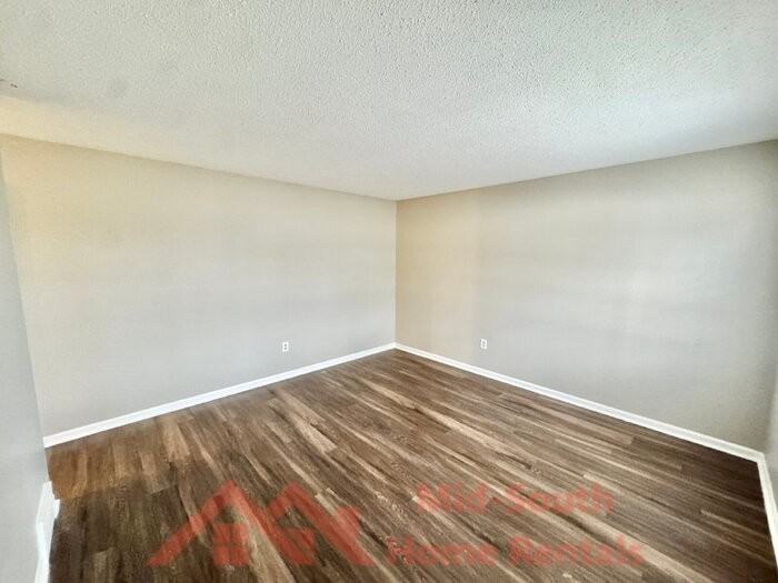 3940 Schoolfield Rd - Photo 6 of 24