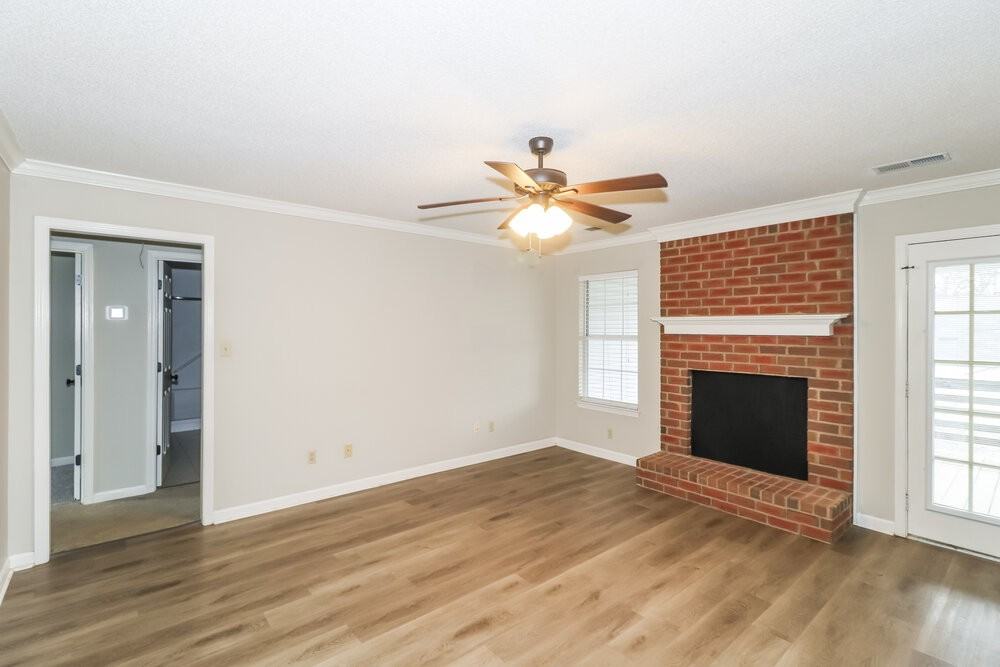 6063 Choctaw Trl - Photo 4 of 16