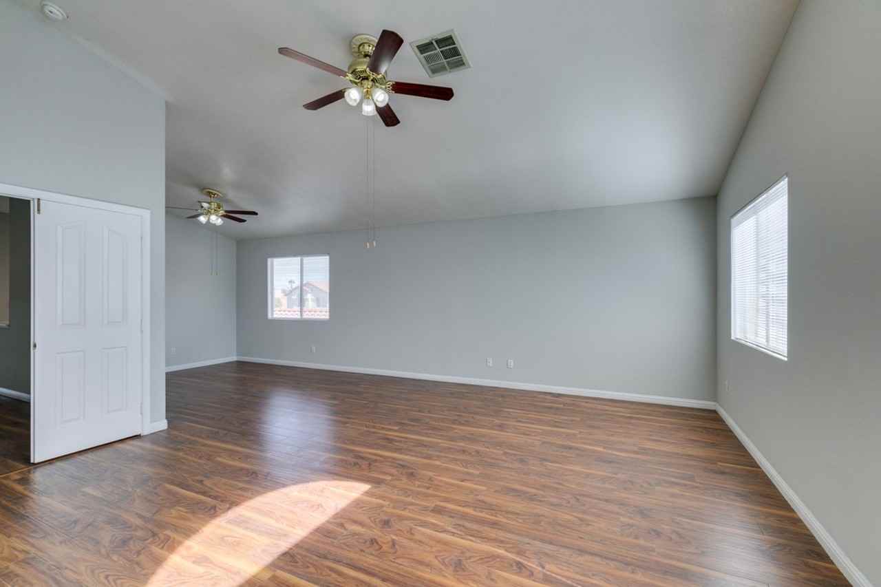7809 Calico Flower Ave - Photo 3 of 50