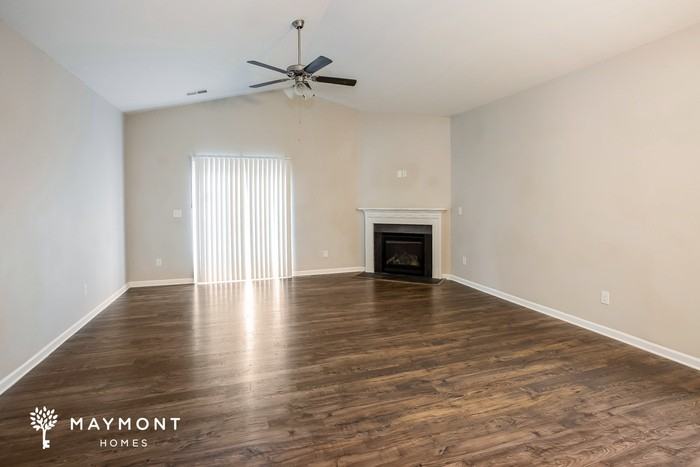 118 Southhampton St - Photo 3 of 15