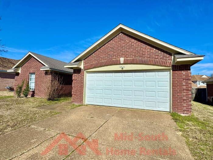 6416 Valley Oak Dr - Photo 3 of 26