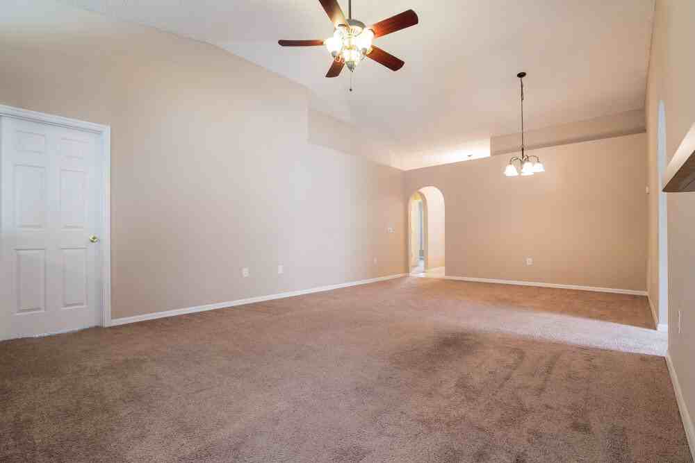 125 Sterling Pine St - Photo 3 of 15