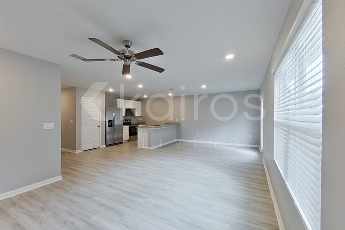 4706 Malay Cir - Photo 2 of 23