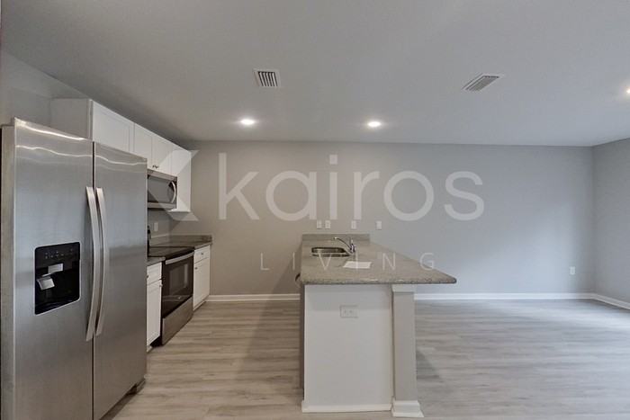 4706 Malay Cir - Photo 6 of 23