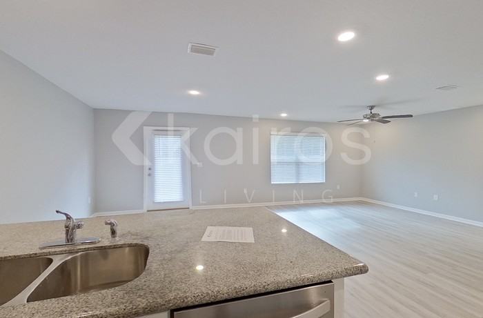 4706 Malay Cir - Photo 7 of 23