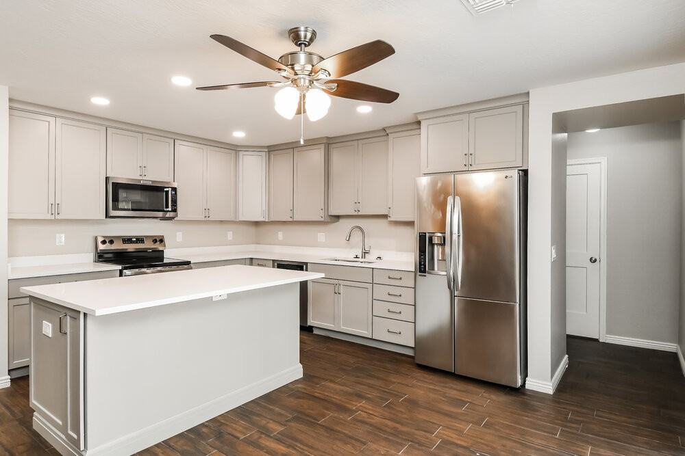 8938 E Plana Ave - Photo 7 of 17