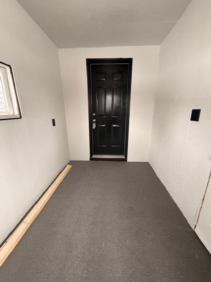 1002 Lindoo Ave E - Photo 2 of 24