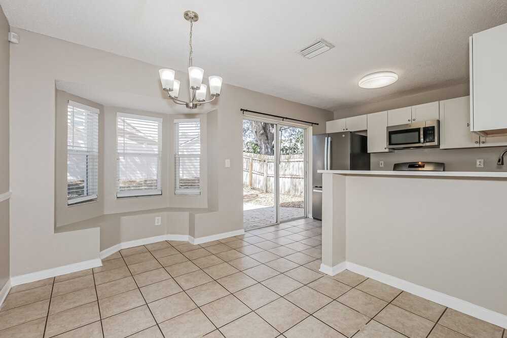 6637 Summer Haven Dr - Photo 6 of 17