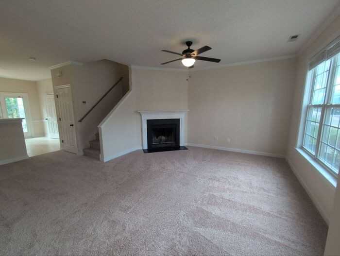 7303 Bonnie Ridge Ct - Photo 2 of 14