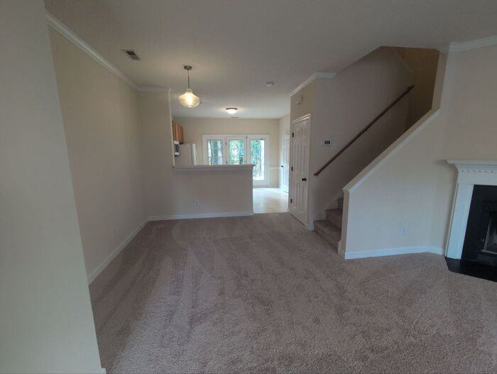 7303 Bonnie Ridge Ct - Photo 3 of 14