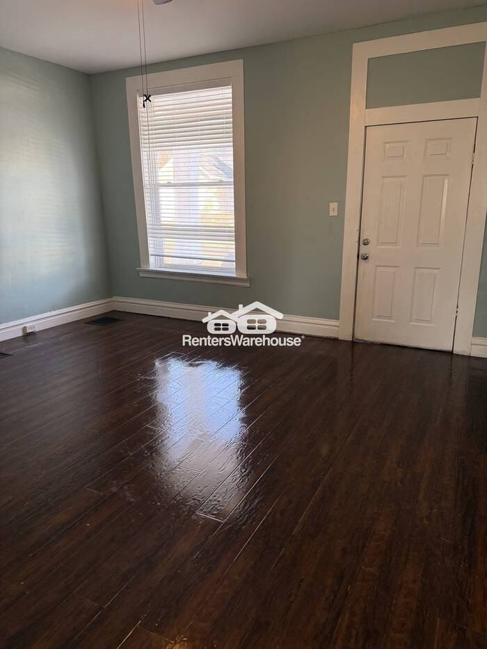 6706 Raymond Ave - Photo 2 of 8