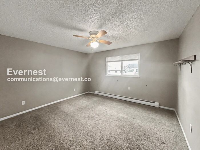 1075 Magnolia St #1 - Photo 7 of 13