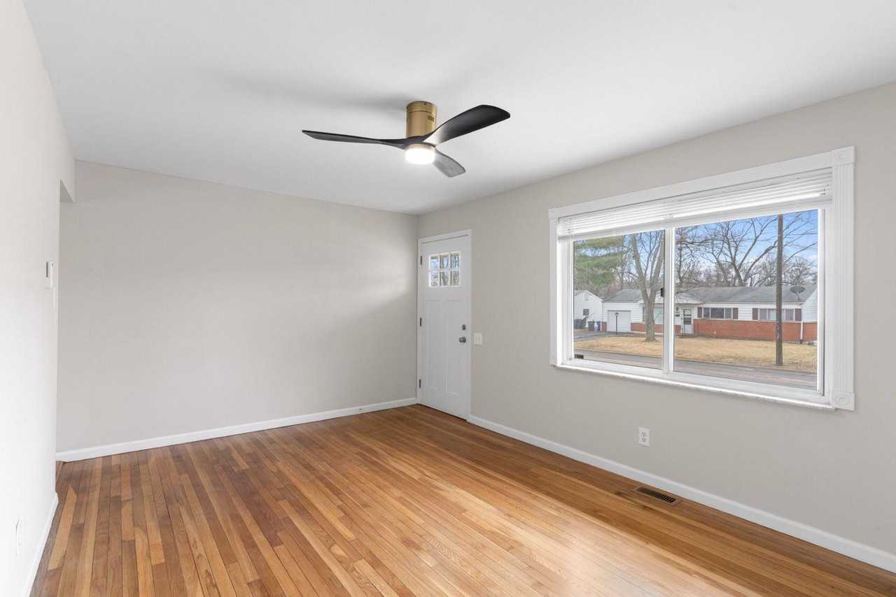 1275 Mullanphy Rd - Photo 5 of 20