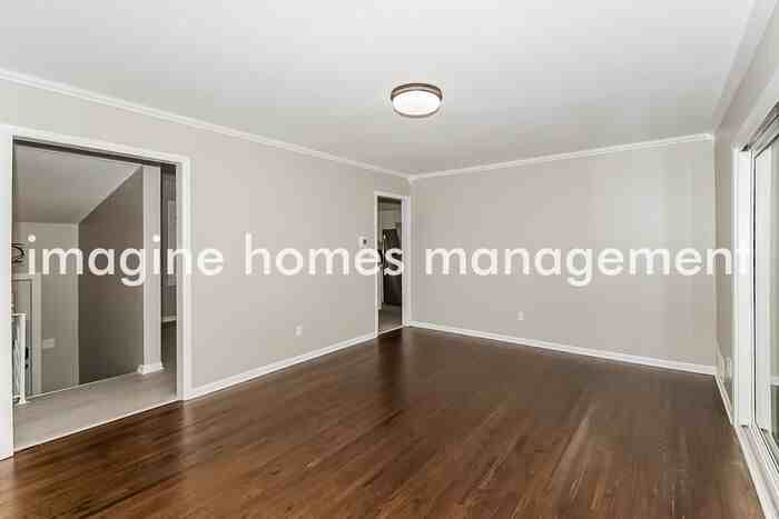10640 Wren St Nw - Photo 3 of 20