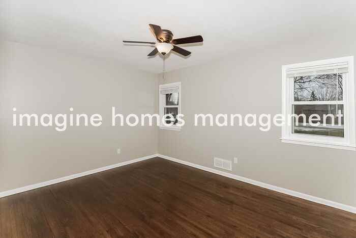 10640 Wren St Nw - Photo 7 of 20