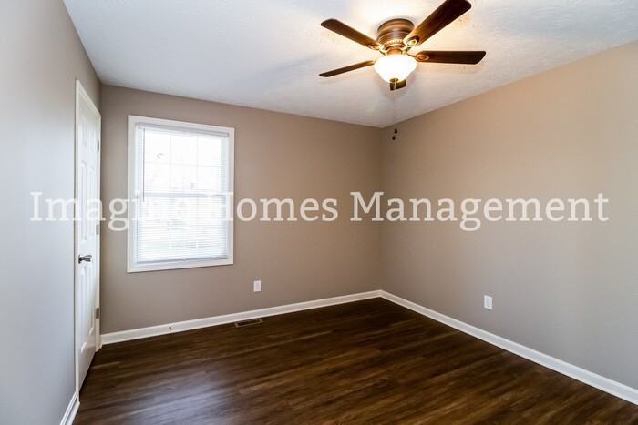 11071 Wood Ave - Photo 7 of 18