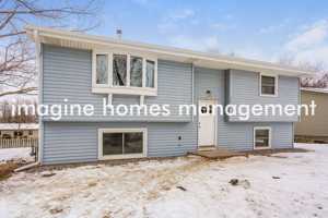 featured image of 13040 Valley Forge Ln N