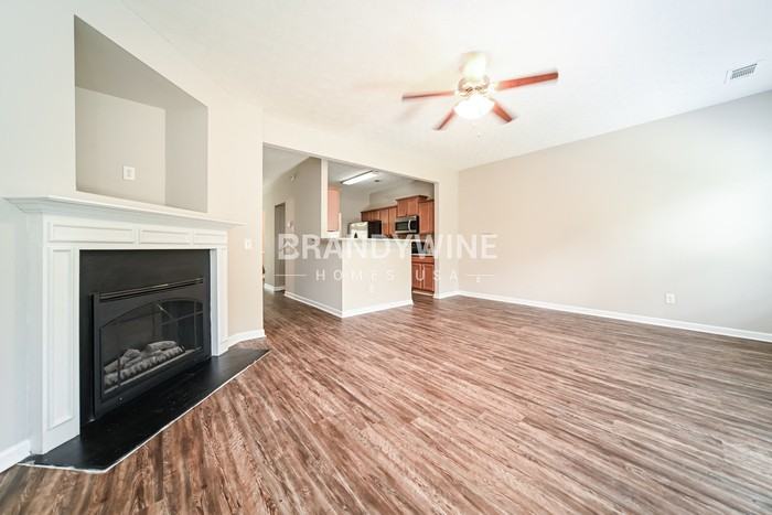 2373 Bigwood Trl - Photo 3 of 21