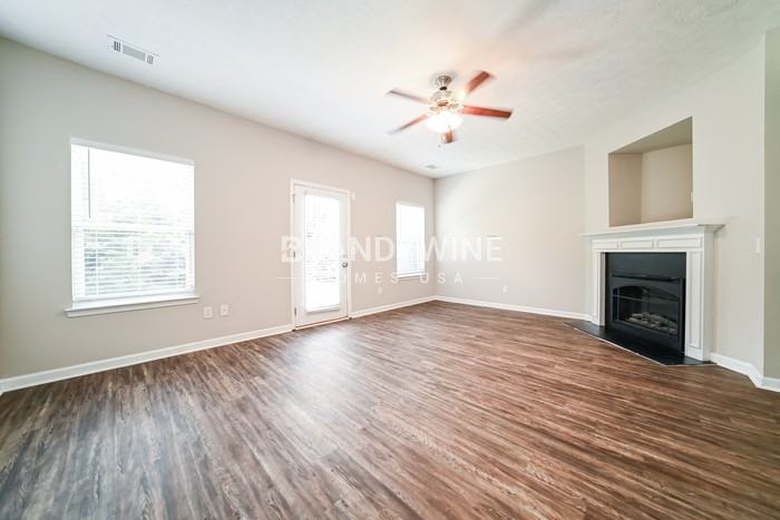 2373 Bigwood Trl - Photo 4 of 21