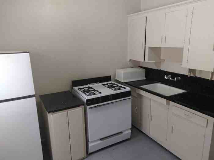 316 N 200 W #316B - Photo 3 of 12