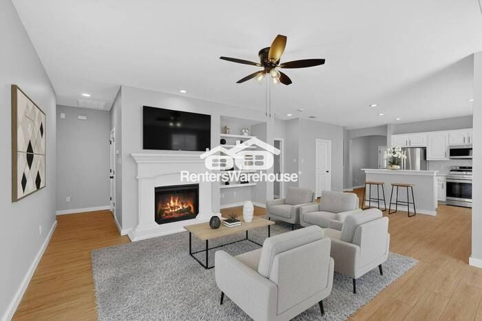 10981 Hawks Landing Rd - Photo 7 of 37