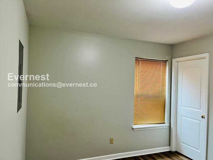 3157 Lauren Evelyn Way - Photo 6 of 17