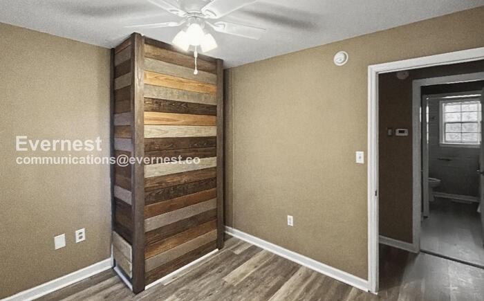 4756 Hand Ln - Photo 6 of 27