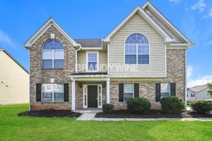 featured image of 801 Lake Chase