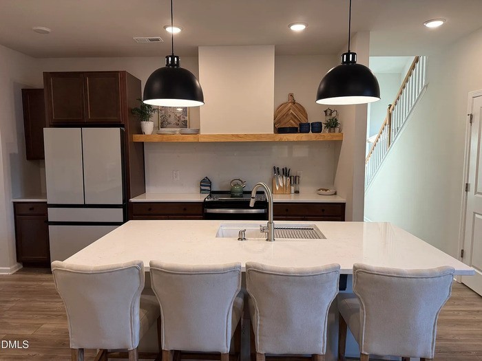 128 Umbrella Way - Photo 7 of 26