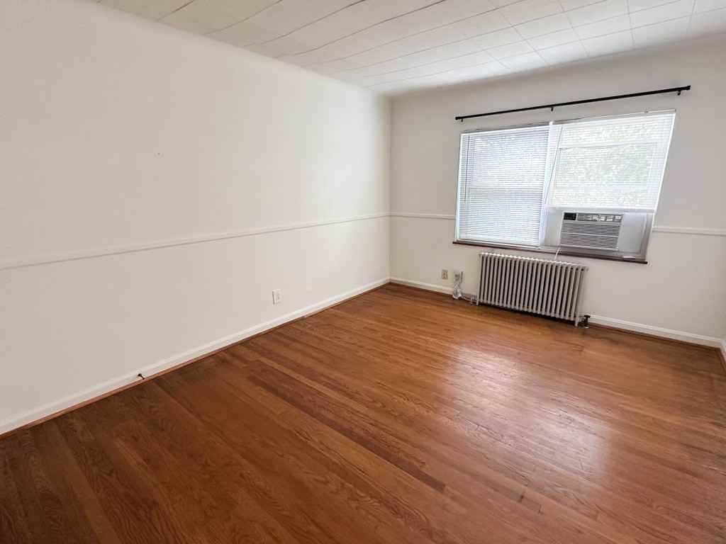 2782 Observatory Ave #8 - Photo 2 of 11