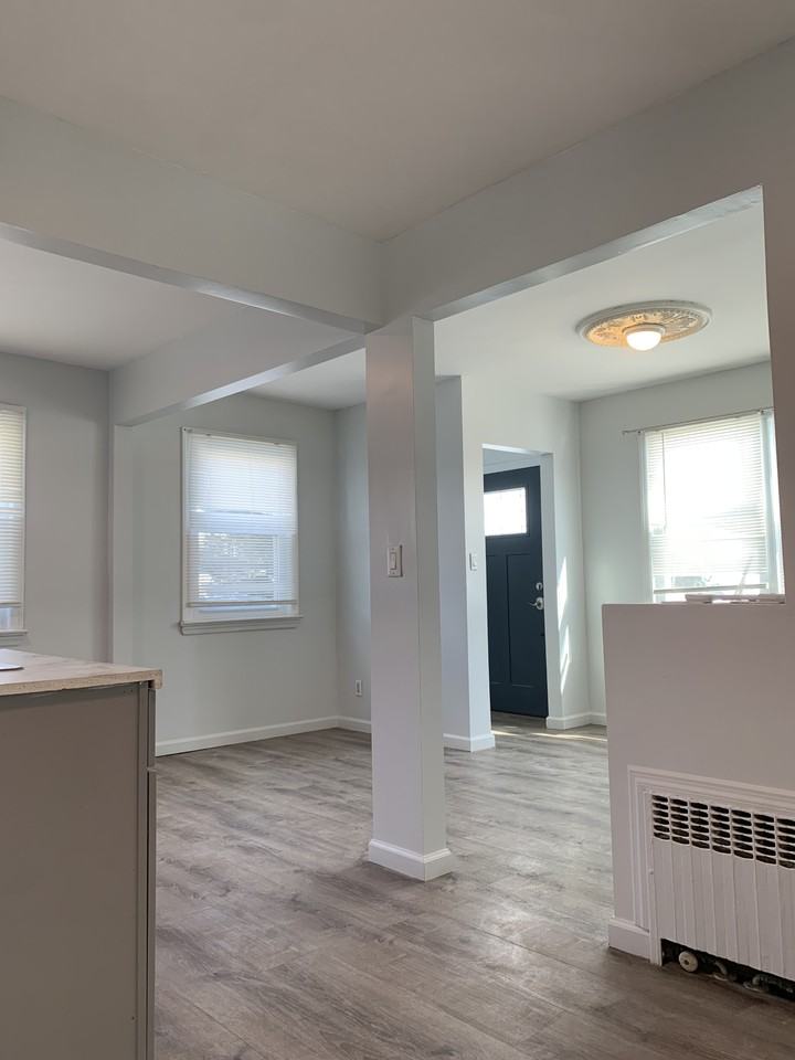 336 Scranton Ave #1 - Photo 7 of 12