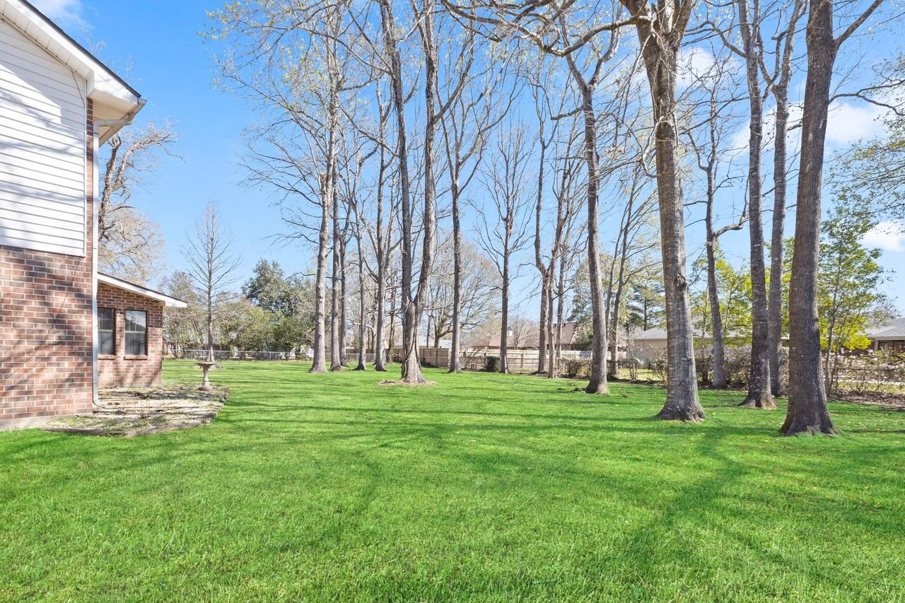 109 Redwing Cir #NA - Photo 2 of 20