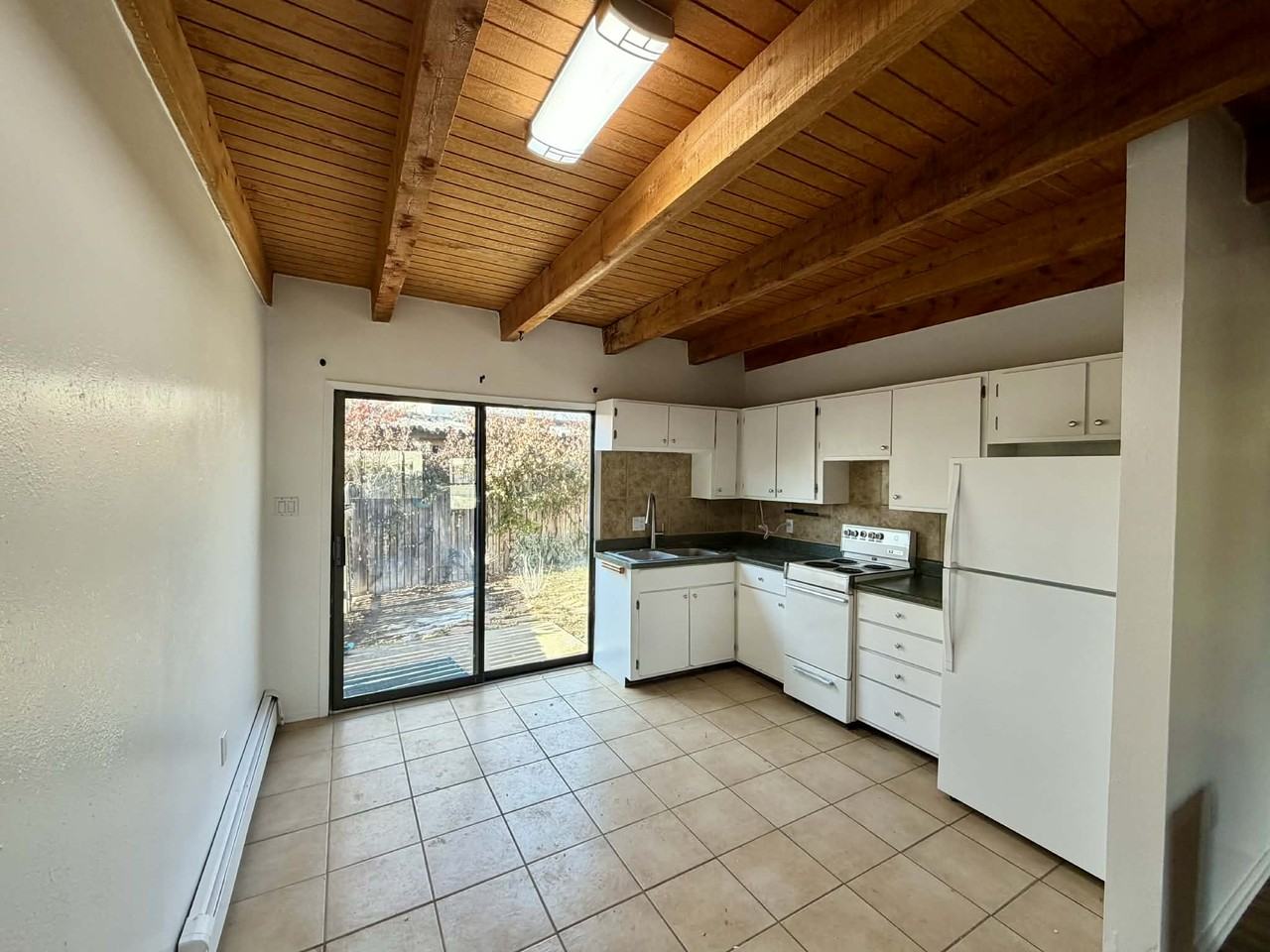 417 Camino De La Placita #1025 - Photo 3 of 12