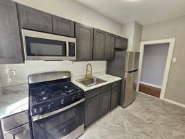 featured image of 2 Chapman Pl #4