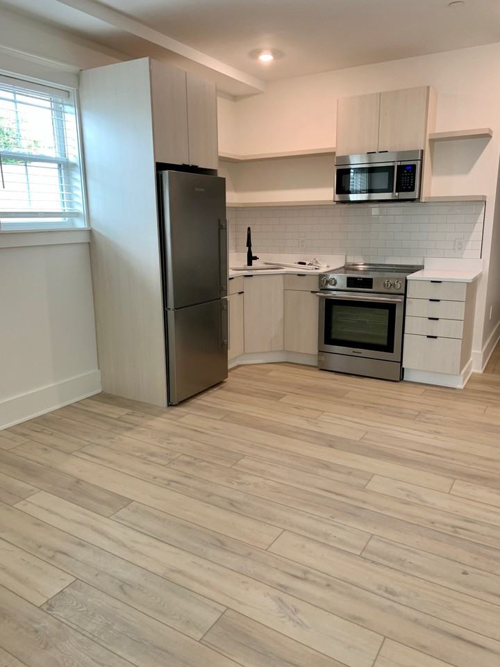 680 Winthrop Ave #1 - Photo 2 of 14