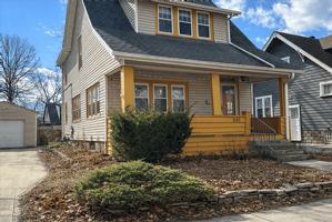 featured image of 241 E Kelso Rd #NA